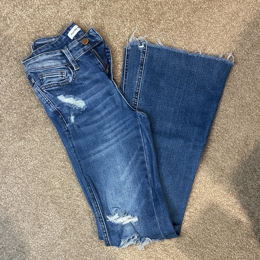 Stylish Blue Distressed Women Jeans